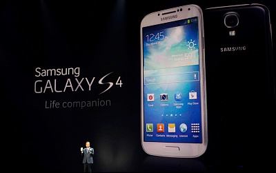 Компания Samsung представила новый смартфон линейки Galaxy.